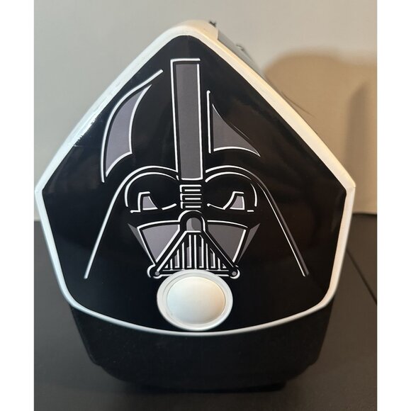 New Igloo x Star Wars Darth Vader Playmate Pal Cooler 7 Qt / 6 L / 9 Cans - Picture 5 of 10